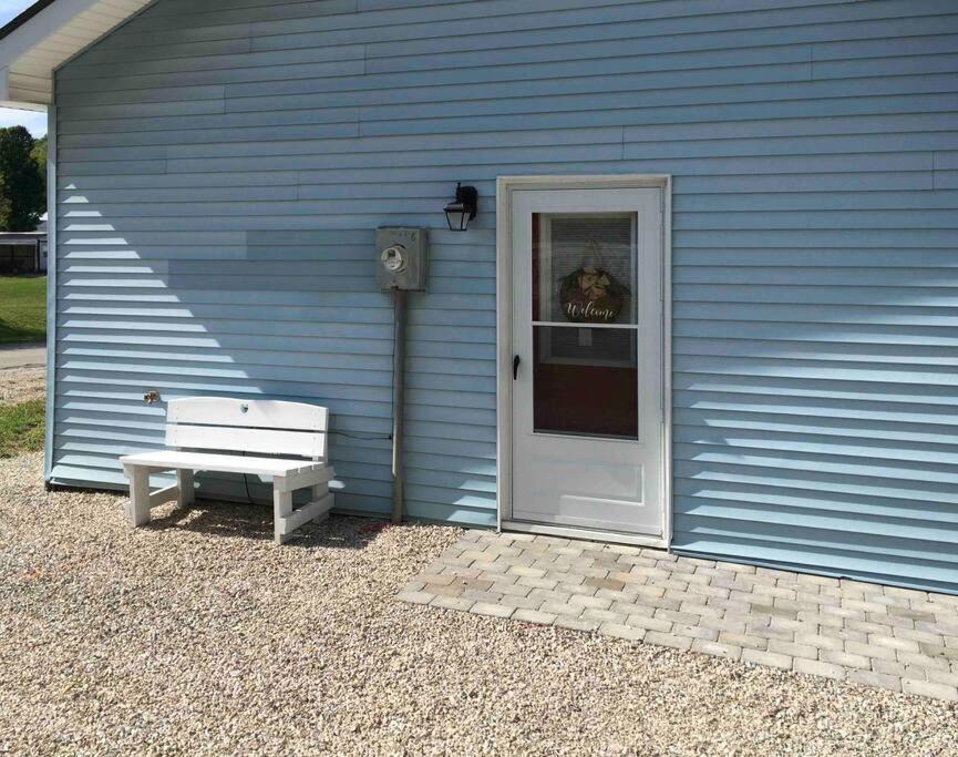 Caddy Corner Has A Hot Tub Just Outside Of Town Villa French Lick Eksteriør bilde